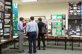 20150429-01-026 Judges with exhibits  2015.jpg